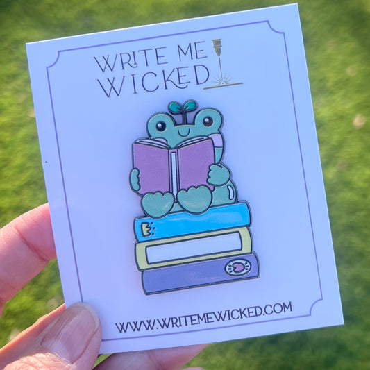 Froggy Reader | 2" Enamel Pin